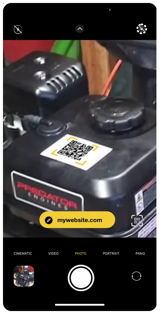 iOS QR Code Launch Screen